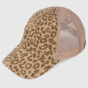 C.c leopard pattern pony Cap